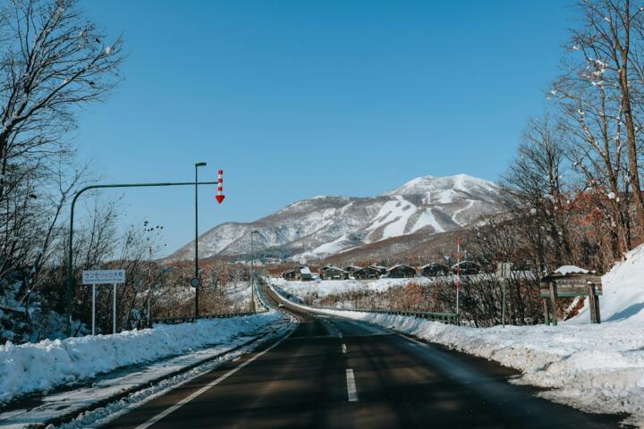 Hokkaido Winter Routes: Transport Cost Optimization