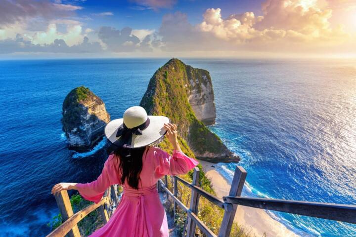 What a Bucket-List Trip Costs to Plan Right